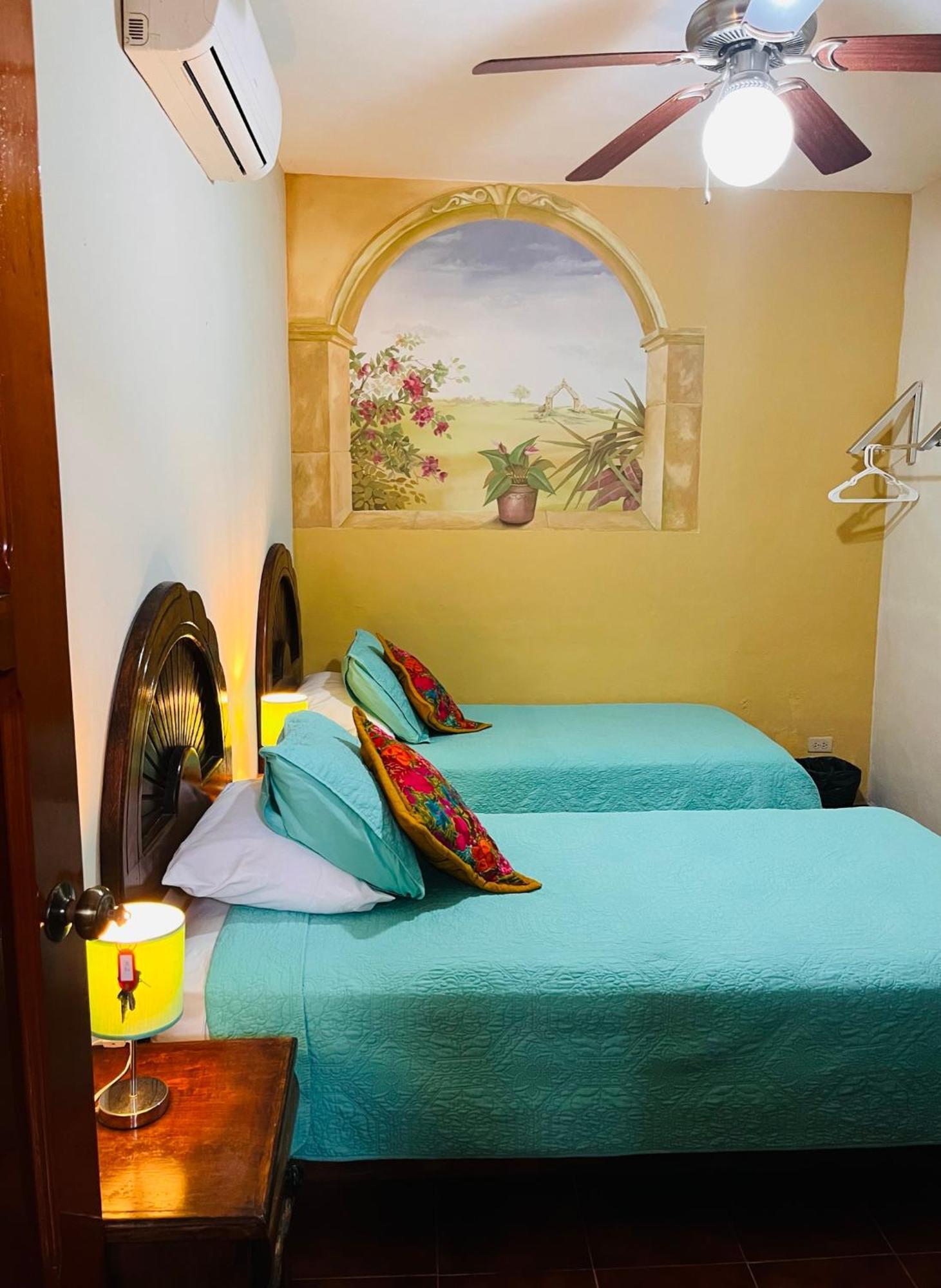 Casa Tres Colibries Bed and Breakfast Mérida Buitenkant foto